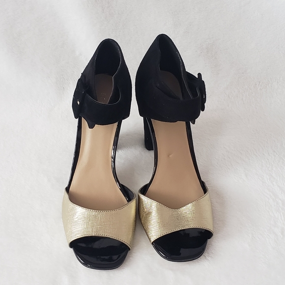 BCBGeneration Heels size 7M - Picture 6 of 14